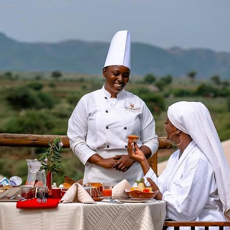 Escarpment Luxury Lodge Manyara Mto wa Mbu ภายนอก รูปภาพ