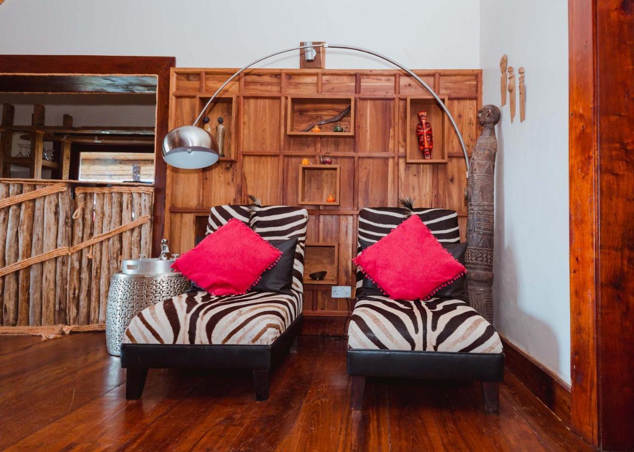 Escarpment Luxury Lodge Manyara Mto wa Mbu ภายนอก รูปภาพ