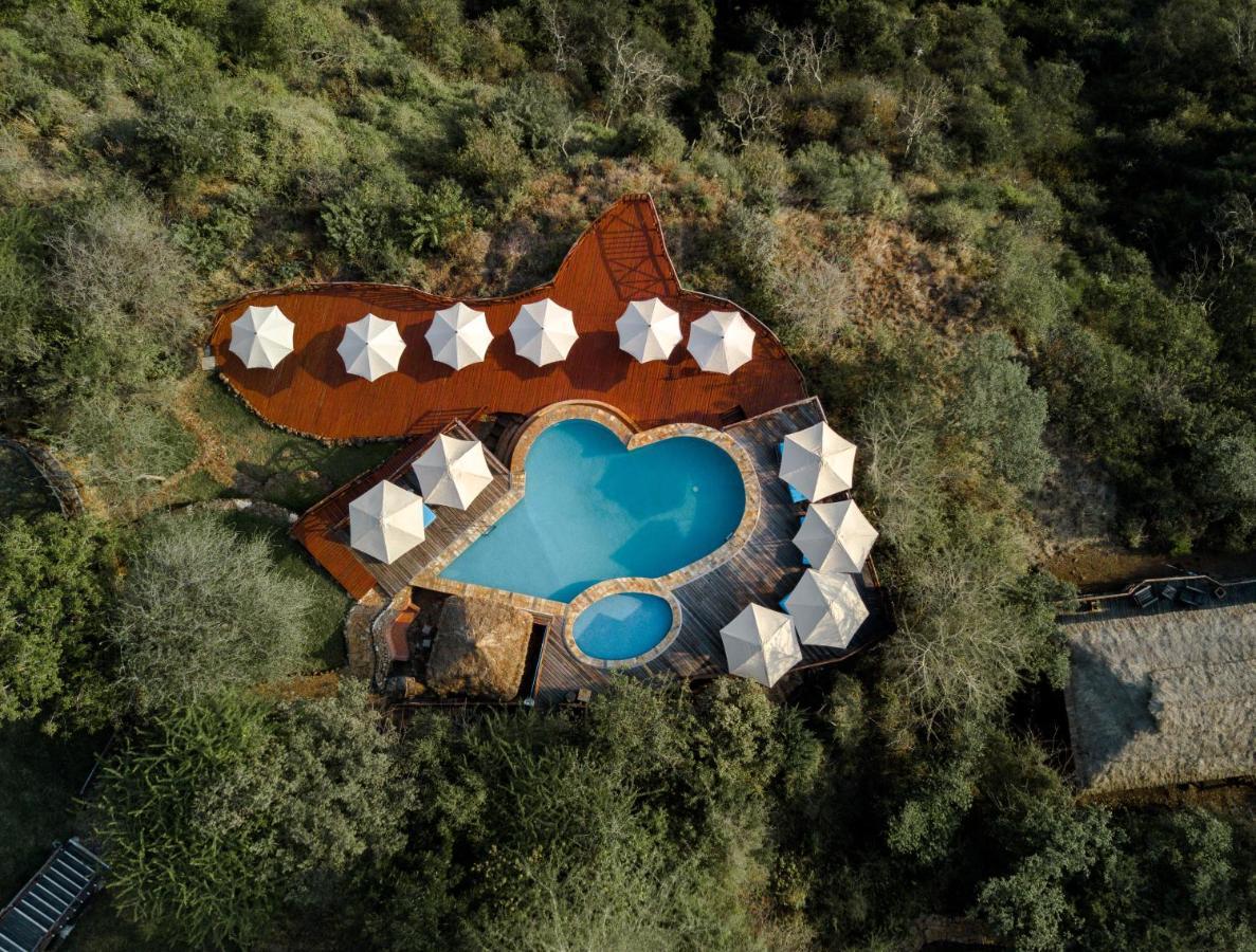Escarpment Luxury Lodge Manyara Mto wa Mbu ภายนอก รูปภาพ