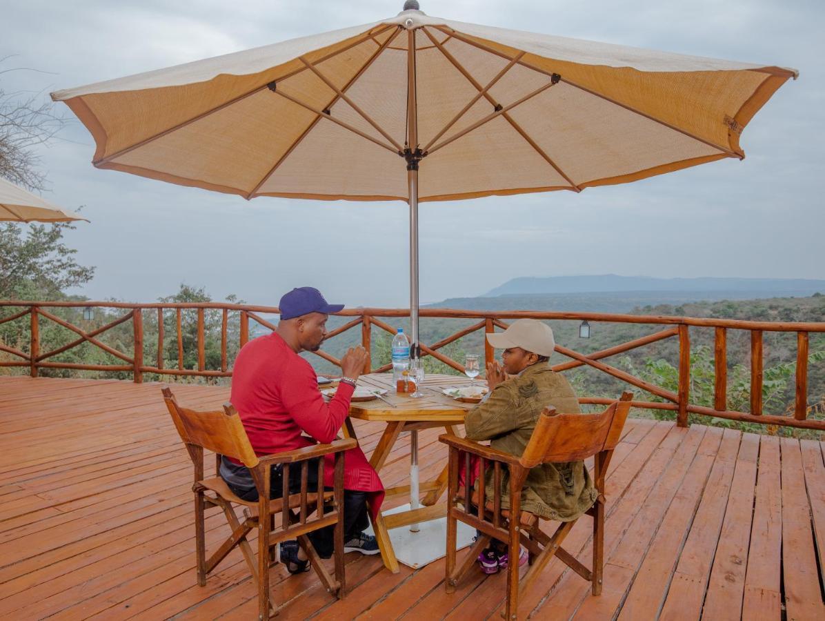 Escarpment Luxury Lodge Manyara Mto wa Mbu ภายนอก รูปภาพ