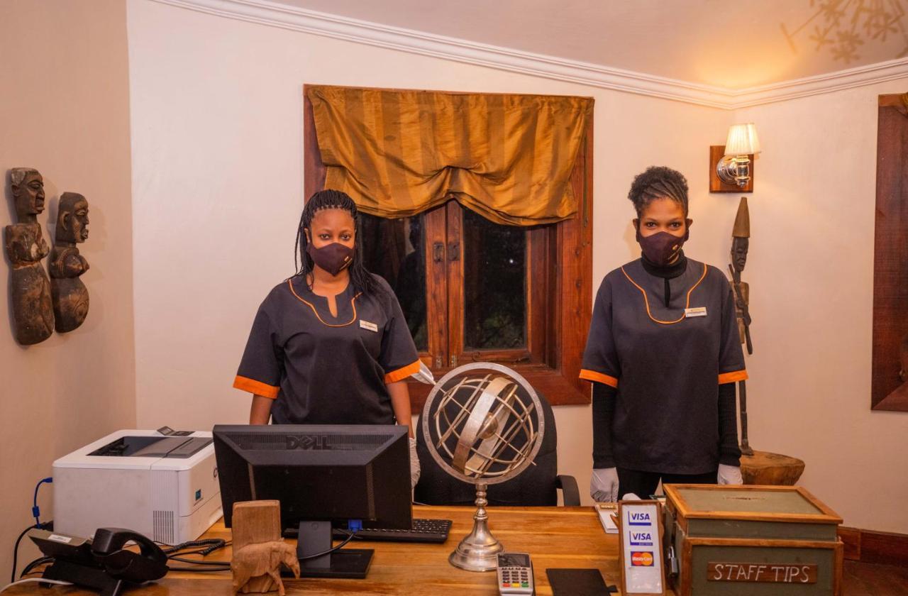 Escarpment Luxury Lodge Manyara Mto wa Mbu ภายนอก รูปภาพ